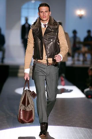 Look 28